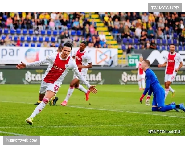 转播技术演进:欧冠信号如何通过多机位与数据叠加,呈现攻防转换全貌 转播技术演进:欧冠信号如何通过多机位与数据叠加,呈现攻防转换全貌